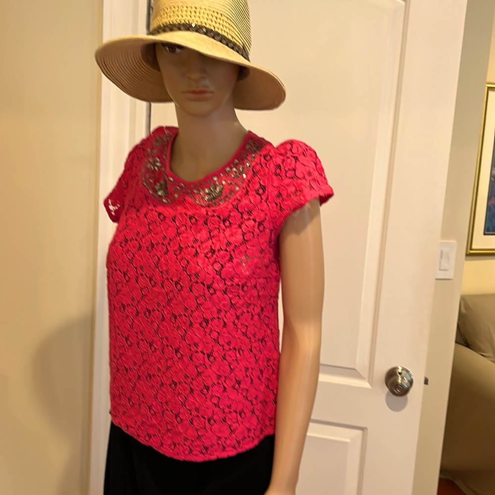 LOFT pretty in pink top